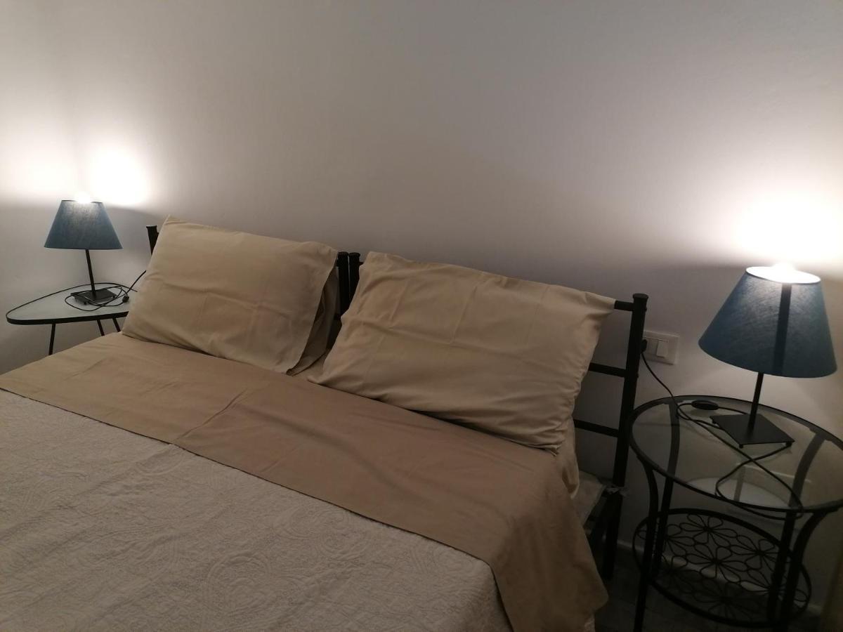 Anais' Loft- Osp. Sant'Orsola-Fiera Apartment โบโลญญา ภายนอก รูปภาพ